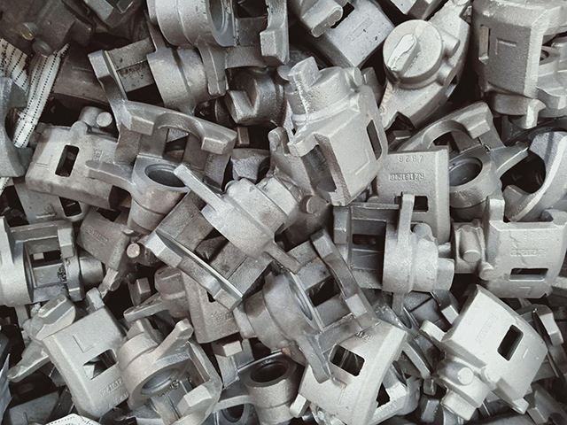 Hàm lượng carbon của vật đúc gang dẻo là gì?